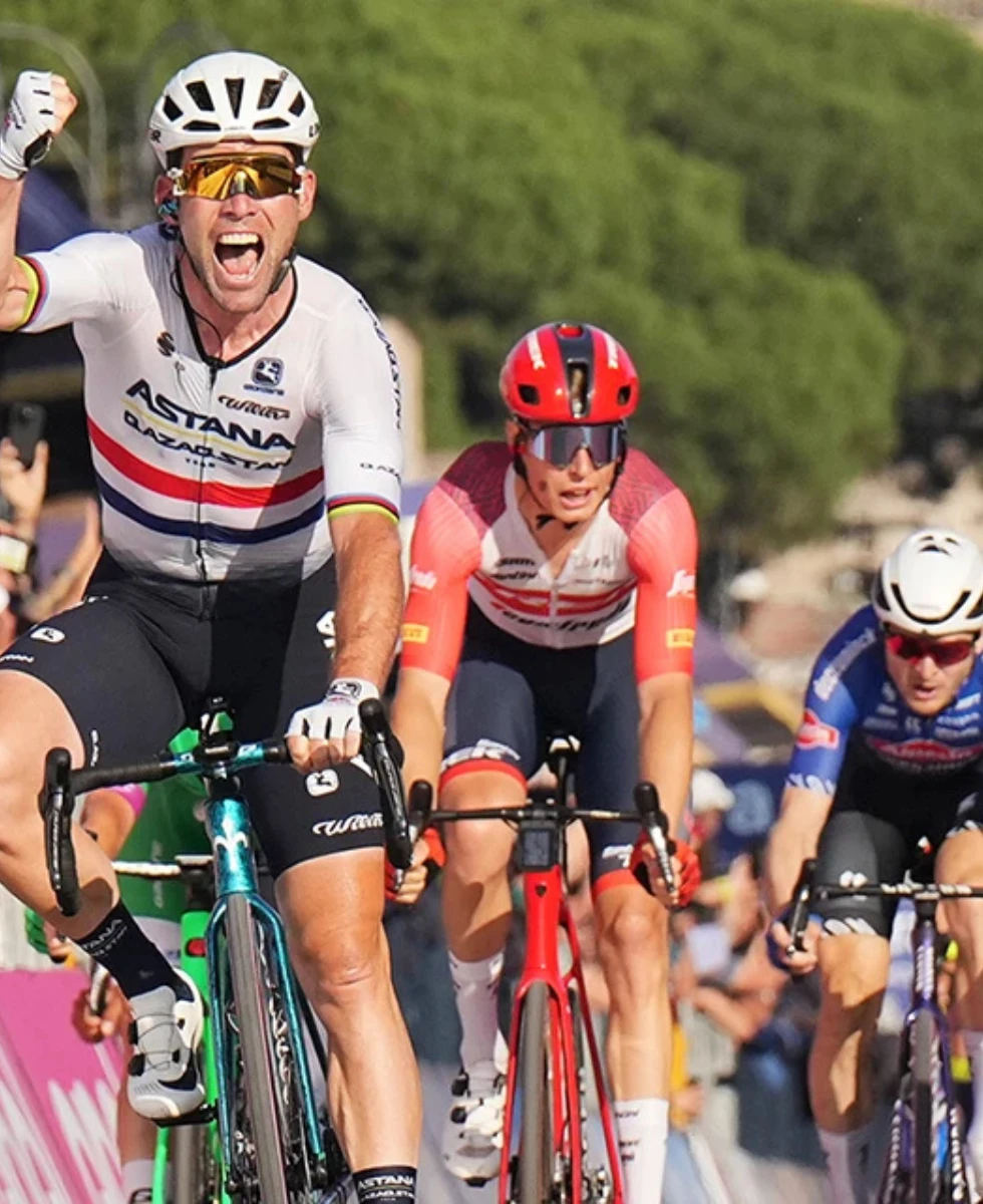 Vélos du Giro d'Italia 2025 : les marques, les champions, les émotions